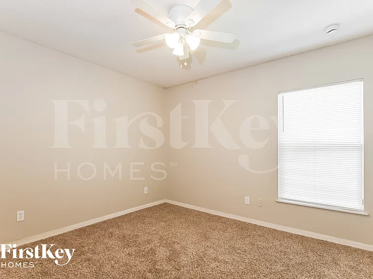 536 Haines Trl — Photo 11