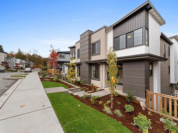 2nd image of 26711 NE Boyd Way #102