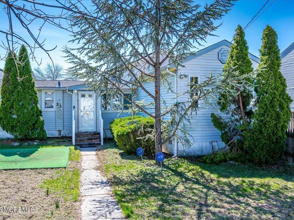 23 Wood Street, Keansburg, NJ 07734