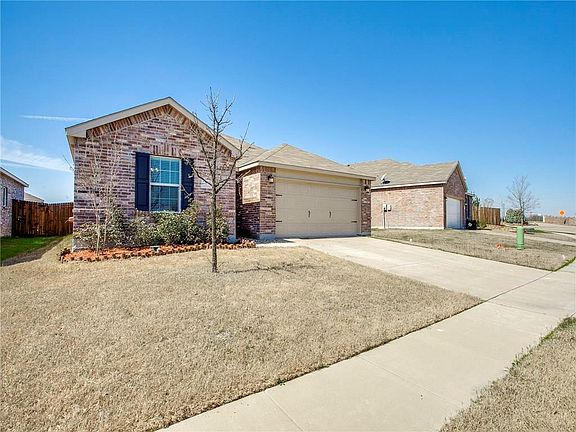 2nd image of 113 Abelia Dr
