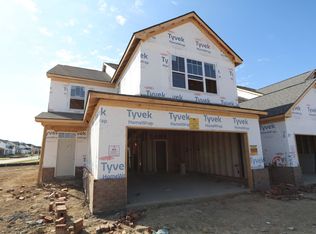 406 Angus Ln, Saline, MI