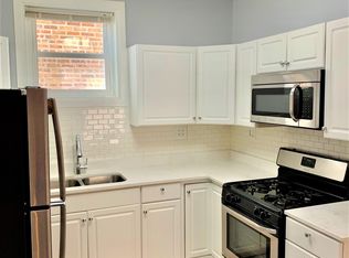 5737 N Washtenaw Ave #1, Chicago, IL 60659