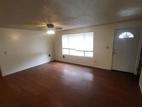 4th image of 435 SE Wildcat Dr #435