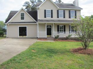 422 Foxdale Rd, Winder, GA 30680