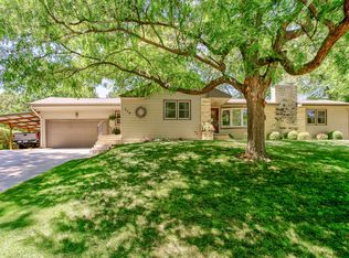 218 Pickardy Ln, Council Bluffs, IA 51503