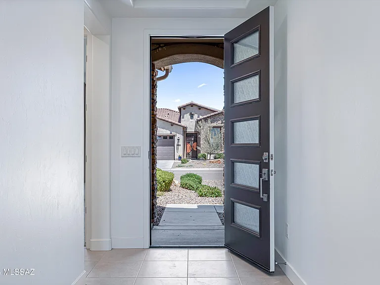 30660 S Osprey Dr — Photo 2