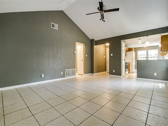 4th image of 1825 Teton Dr