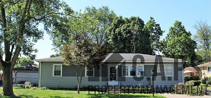 1st image of 1501 W 61st Pl