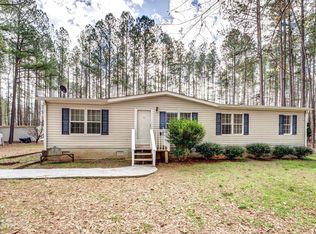 1000 Indian Bend Dr, Rutledge, GA 30663