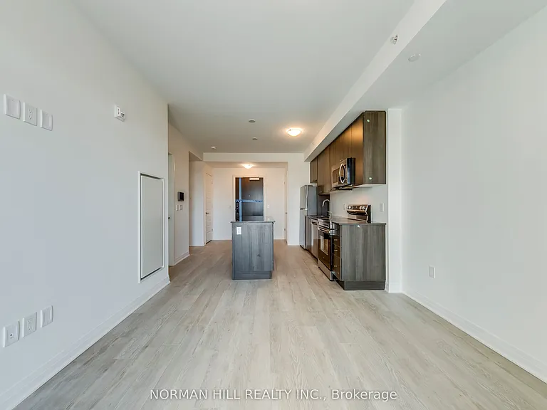 490 Gordon Krantz Ave #422 — Photo 18