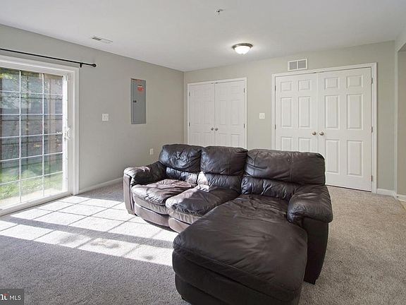 4th image of 12921 Woods View St