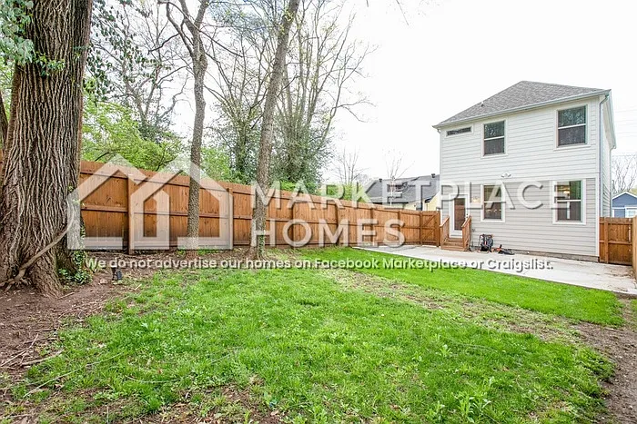 2119 Herman St — Photo 30