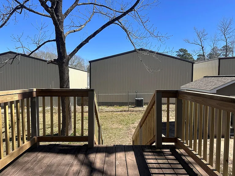 13868 Cedar Hill Dr — Photo 18