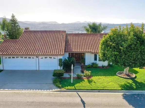 3829 Pinnacle Pl, Escondido, CA 92025