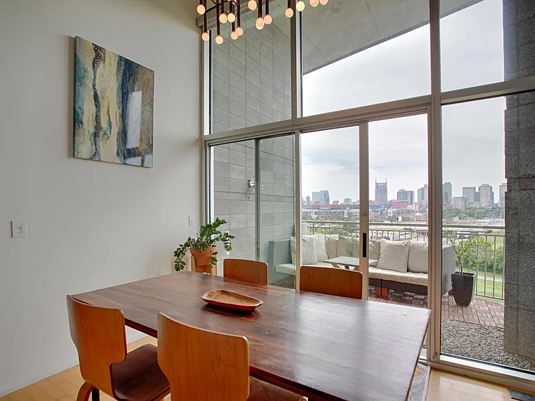 2115 Yeaman Pl #600 — Photo 2