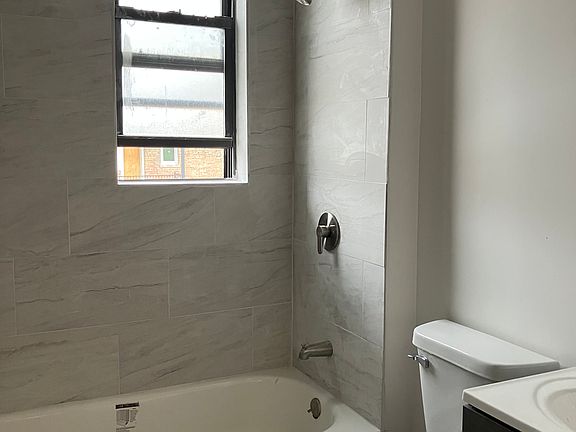 5th image of 235 N Mason Ave APT 2B