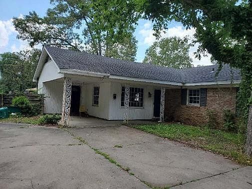 5th image of 2200 W 38th Ave