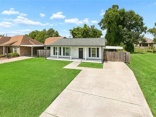 924 Gassen St, Luling, LA 70070