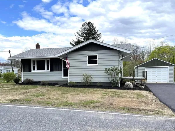 573 Shooktown Rd, Bangor, PA 18013