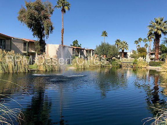 2nd image of 90 Lakeview Cir