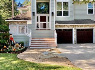 200 N Mill Trace Dr, Spring, TX 77381