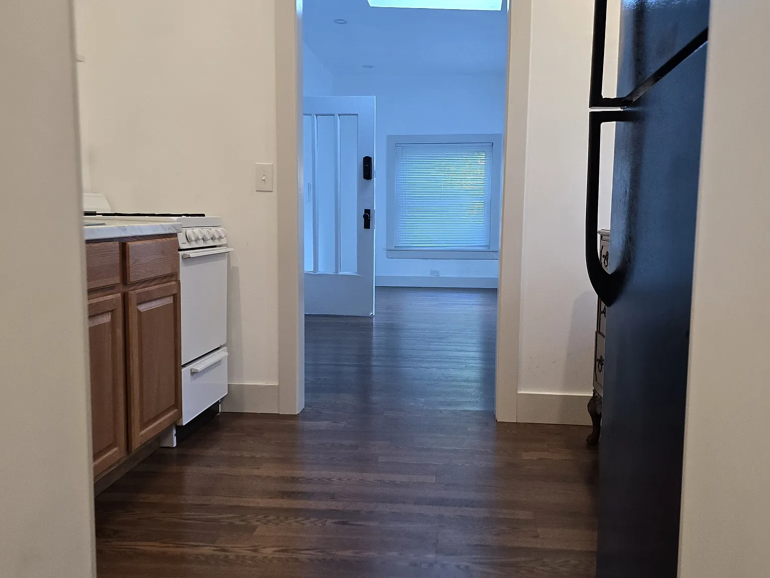 +3800 Roanoke Road Kansas City, MO 6411 — Photo 3