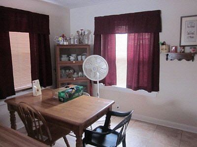 1st image of 832 Lincolnway APT 2