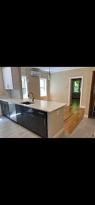 Rented by Voro, LLC | media 8