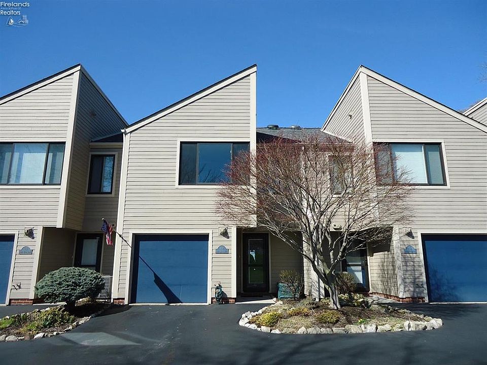 1st image of 457 N Blue Water Dr