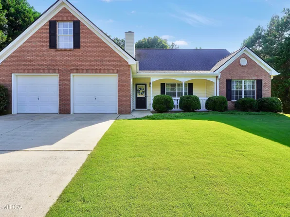 571 Brewer Dr, Locust Grove, GA 30248