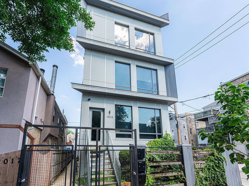 1st image of 1013 N Honore St #3