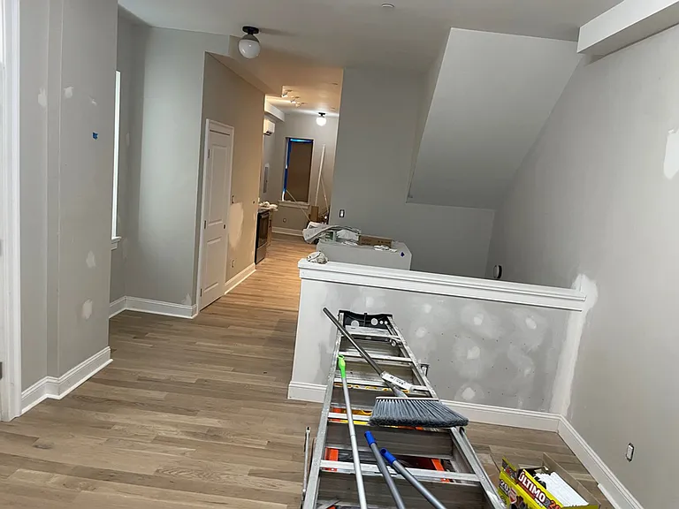 217 Christian St — Photo 3