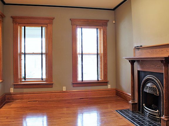 Living Room with Gas Fireplace