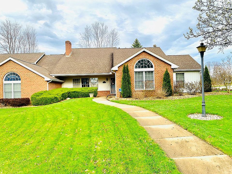 1st image of 2238C Foxden Dr