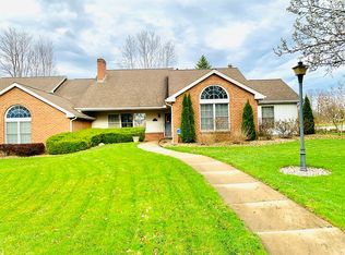 2238C Foxden Dr, Salem, OH 44460