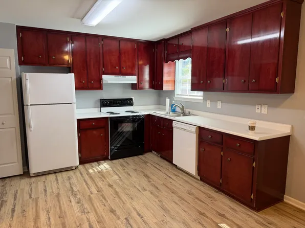 31 Andrews St #31, Toccoa, GA 30577