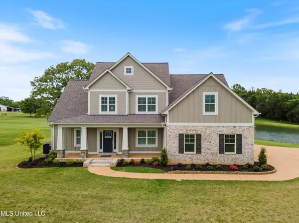 884 Strickland Rd, Coldwater, MS 38618