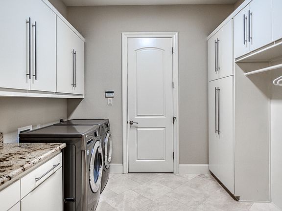 4th image of 7001 Audubon Dr