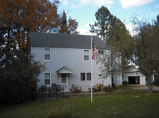 E614 Roosevelt Rd, Iola, WI 54945