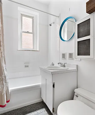 Sold by Compass | media 5