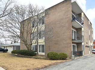 9516 S Kildare Ave APT 2S, Oak Lawn, IL 60453