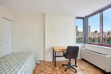Rented by Weichert Manhattan Midtown
