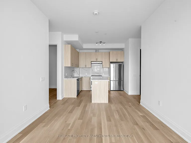 27 Korda Gate #Penthouse 101 — Photo 14