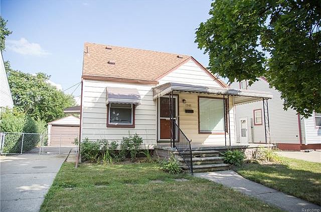 1st image of 1581 Grant Ave
