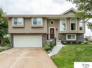 15136 Greene Ave, Omaha, NE 68138