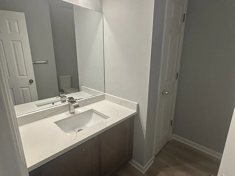 1016 Huntington Trce SE — Photo 14