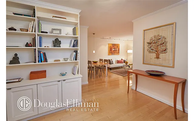 Sold by Douglas Elliman | media 26