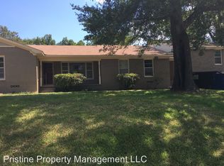 818 Emmons St, Kilgore, TX 75662