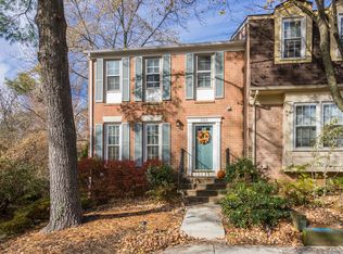 3226 White Flint Ct, Oakton, VA 22124