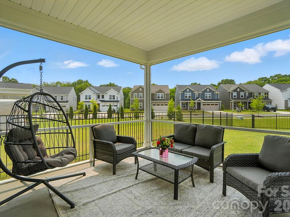 1st image of 11113 Godwit Ln